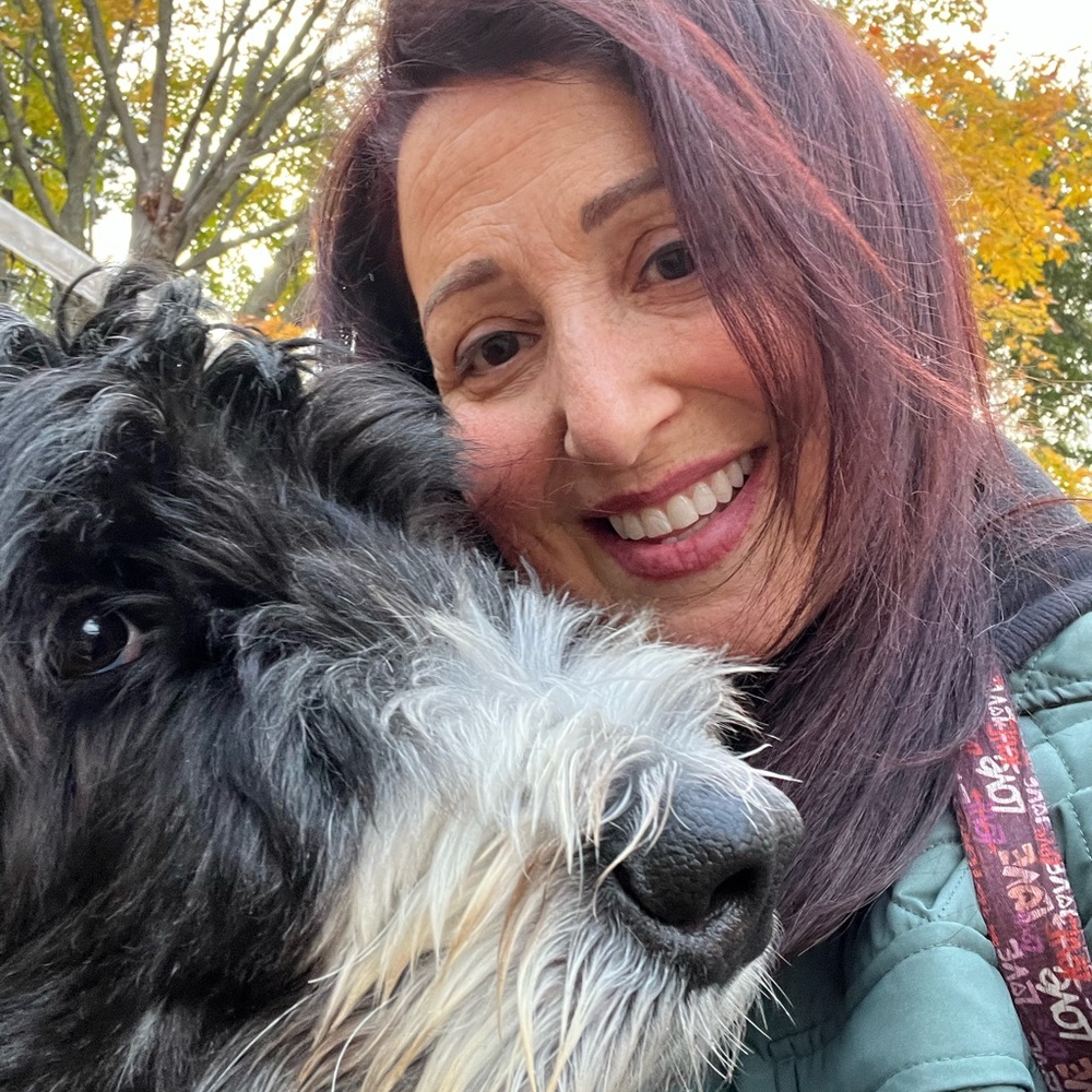 Meet your Posher, Lori